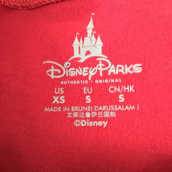 Disney Parks Red Christmas Mickey & Minnie Tee XS - Picture 7 of 10